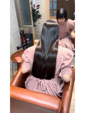 シアー 銀座店(SHEER.) 髪質改善×縮毛矯正×酸性ストレート【銀座,銀座一丁目美容室】