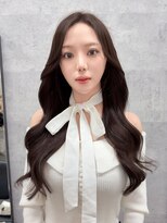 リリー(Lilley)&nbsp;【lilley 稲永麻衣】コリアンエクステ+ロングヘア+韓国ヘア