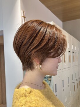 ロンドアジュール 横浜(Lond azur) ★絶壁さん解消カット！後頭部に丸みが欲しい方はくびれショート