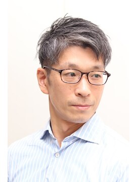 ヨシザワインク バンダイ(YOSHIZAWA Inc. BANDAI) 新潟市/新潟/メンズカラー/白髪ぼかし/ツーブロック/爽やかヘア