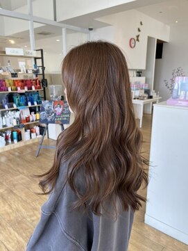 サラ 新宮店(SARA) 明るめオリーブベージュ