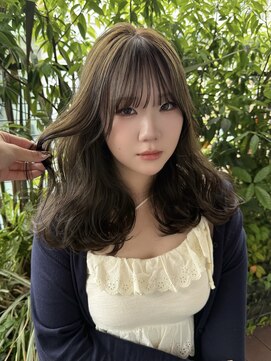 ジーナ 福岡天神(Zina) 韓国風/レイヤーカット/透明感カラー/顔周りカット