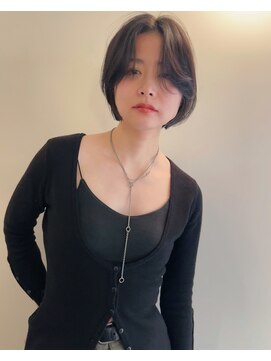 ユー セント(yew scent) コンパクトボブ