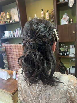 【lotus下枝】ハーフアップ/お呼ばれヘア/結婚式ヘアセット