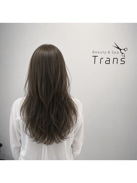 トランス(Trans) 柔らかさ引き立つ大人のレイヤーロング