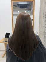 ホロ(holo-)&nbsp;乾かすだけでまとまる艶ストレート