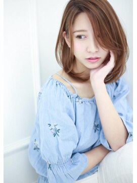 オーロ 西宮店(ORO) 立体感がでるヴェールウェーブ ロブ