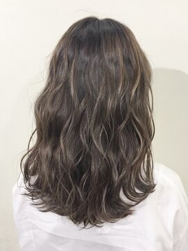 メイクス 表参道(MAKE'S omotesando) 【MAKE'S江畠】クラシカルフェザーロングブルージュ