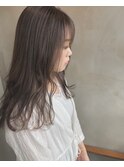 透明感抜群ミルクティーベージュヘア