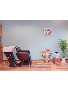 《野溝》女性スタイリスト1人のみのマンツーマンサロン。自分だけの特別なSalonTimeをお楽しみください♪