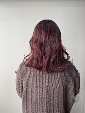 エイミー(Aimee) Aimee 町田　チェリーピンク×外ハネロブ