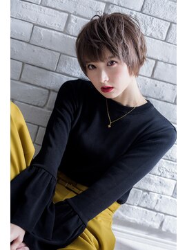 ミエル ヘア 新宿(miel hair) 〈mielhair新宿〉マッシュショート　イルミナカラー