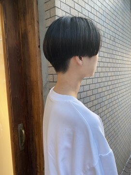 カウチ(kauti) 黒髪ハンサムショート