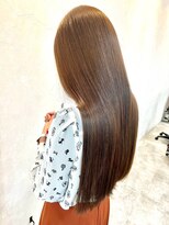 ジーナ 本八幡(Zina)&nbsp;大人かわいい20代30代40代小顔ショコラベージュ　Zina本八幡