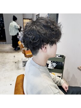 クルニエ(crenier) @ニュアンス波打ちパーマ