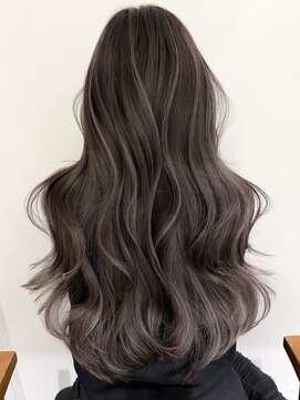 ネイロ バイ ジルブラン 葛西(NeiRo by JIL BLAN) レイヤーカットハイライト白髪ぼかしミディアムダブルカラーボブ