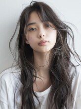 ニーケ 池袋 池袋西口(nike) 暗髪ダークブラウン＆レイヤーロング(池袋/池袋西口/池袋)