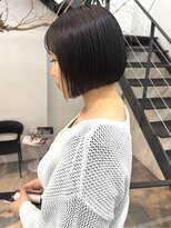 セル(CELL)&nbsp;丸みボブ 髪質改善 アッシュ 切りっぱなしボブ 暗髪 艶髪