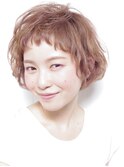 フェミウェーブショートボブ
