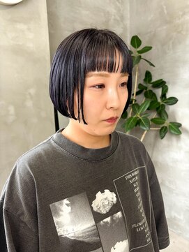 テトヘアー(teto hair) オン眉、ミニボブ、切りっぱなしボブ、ワイドバング