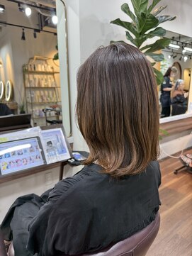 アルボーテルジェ(Art BeAute' ROUGET) 白髪ぼかしカラー/脱白髪染め/ライトブラウン/小顔カット/芦屋