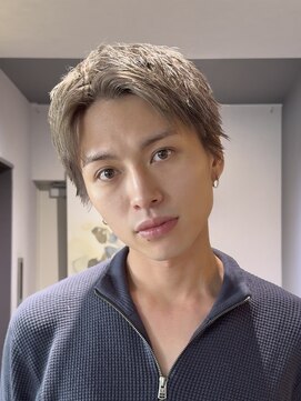 ノラ ギンザ(NORA GINZA) メンズヘアニュアンスショートハイトーンブリーチカラー