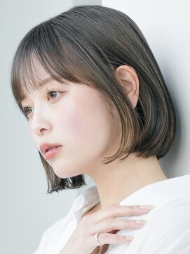 ソワネ 表参道(soigne) 表参道白髪ぼかしハイライトくびれショートボブグレーベージュ