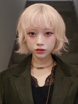 プネル 渋谷(PUNEL)&nbsp;渋谷　ピンクブロンド　 レイヤーボブ　ケアブリーチ　ホワイト
