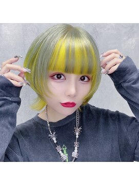 Voyage Nike 池袋【ケアブリーチ/ダブルカラー/インナーカラー/髪質改善】 ウルフカット/インナーカラー/ネオンイエロー/ホワイトシルバー