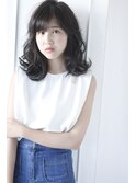 ”ＶＯＧＵＥ”黒髪でも可愛く小顔になれるミディアム！