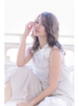 美容室 パルス 静岡鷹匠店(PALS) センターパートで小顔エアーウェーブ