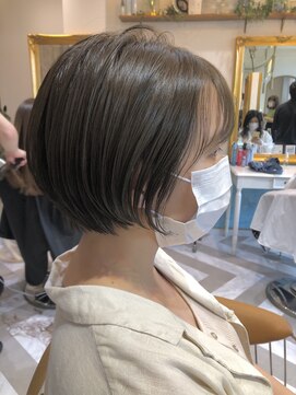 ロンドアベニール 北千住(Lond avenir) 20代.30代.40代の方◎艶感ショートボブ　西田大樹