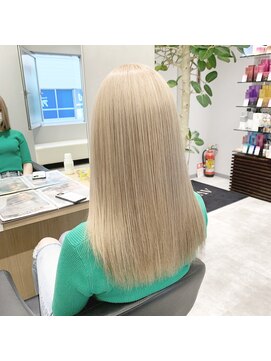 アヴァンス 京橋店(AVANCE) ホワイティミルクティーベージュ