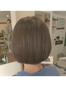 イオネスコプリーモ(io.nesco primo) ミニボブ