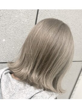 エリス キョウバシ(Eliss) 【冬カラー】Eliss kyobashi ホワイト×ミルクティー