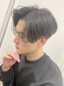 バイフィフス 原宿/表参道(by fifth) センターパート/ツーブロ刈り上げ/コンマヘア