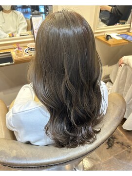 トリート 南行徳本店(TREAT) オリーブグレージュ×ミディアム♪/南行徳