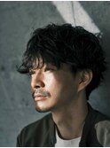 【くせ毛風パーマ黒髪ニュアンスパーマモテ髪大人パーマメンズ】