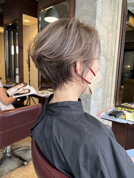 キー(key) 40代からの大人ショートヘア