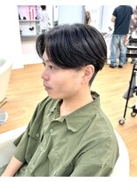 ビカム 名駅(become)&nbsp;【ニュアンスセンターパート】メンズ毛流れパーマナチュラルヘア