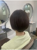 ショートボブ