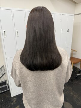 ガーランドギンザ(Garland Ginza) オリーブグレージュ　銀座