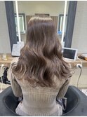 ブラウングレージュ