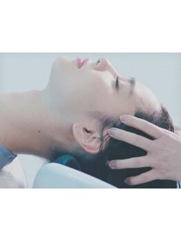 パラオの白泥を使った≪クリームアロマヘッドスパ≫で至福をひとときを…♪癒されながらキレイになれる☆