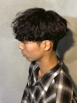 ニアウ 高崎店(Niau) MEN’S HAIR/サーフカール/刈り上げセンターパート/群馬高崎