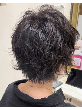 ヘアーズ ロッソ(hair's ROSSO) NATURAL PERM × SHORT BOB  [30代40代50代60代]