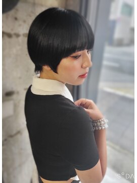 シュバルツ(schwarz) 《天使の輪》SPECIALシナジートリートメント　《髪質改善》