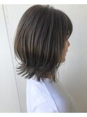 マットグレージュ