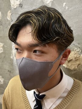 アカ(ACA) ツイストスパイラル 波巻きパーマ 波巻スパイラル 札幌 大通