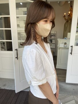 ケイリー(KAYLEE) brown ×milktea